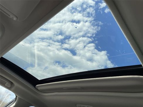 Certified 2025 Subaru Crosstrek 2.0i Premium image 14