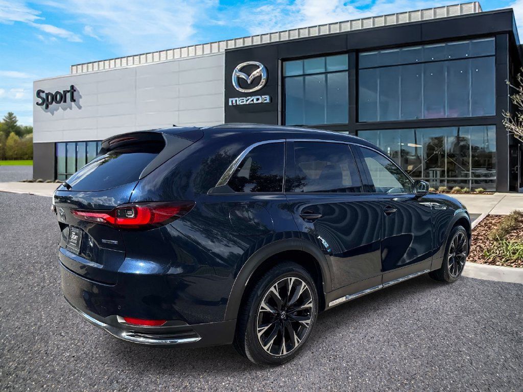 Certified 2025 MAZDA CX-90 Plug-In Hybrid w/ Premium Plus AWD/4WD image 3
