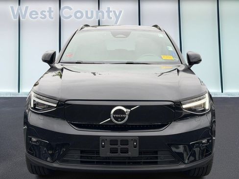 Certified 2023 Volvo XC40 Recharge Ultimate w/ Protection Package Premier AWD/4WD image 10