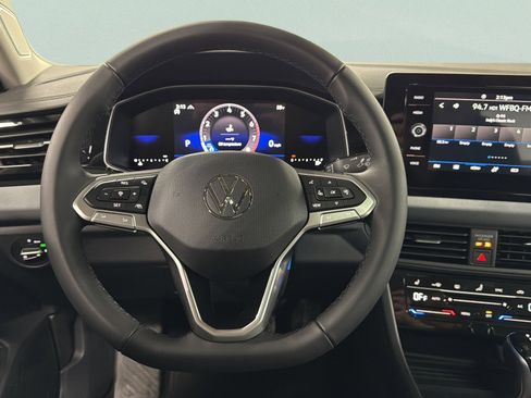 New 2026 Volkswagen Jetta SE image 32