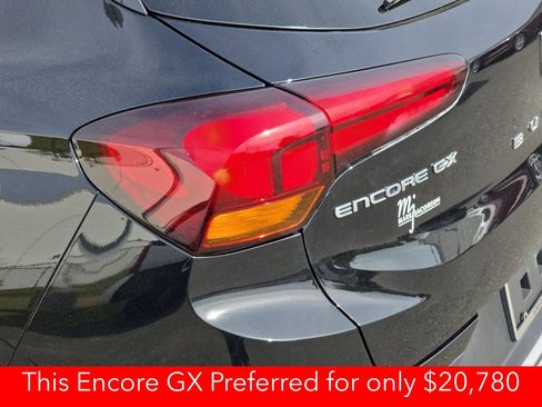 Used 2025 Buick Encore GX Preferred FWD image 40