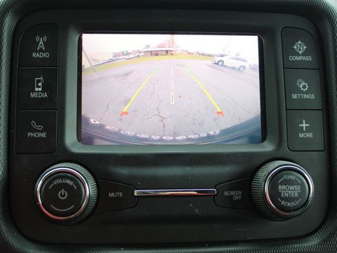 Used 2021 Jeep Wrangler Unlimited Sport AWD/4WD image 28