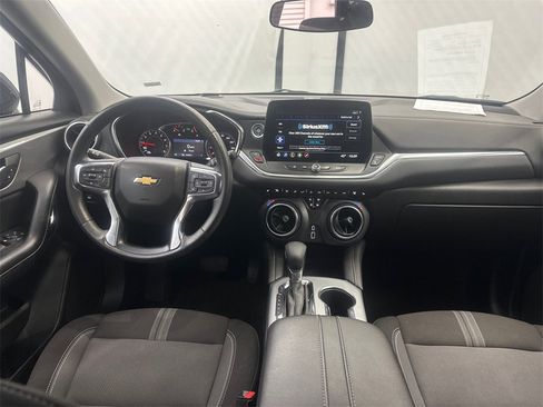 Used 2024 Chevrolet Blazer LT image 21