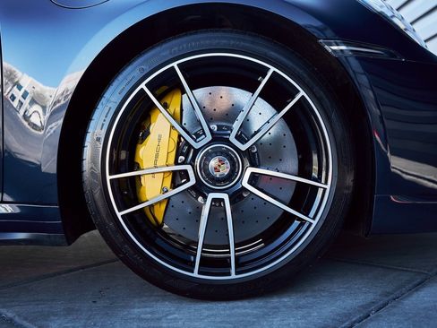 Used 2022 Porsche 911 Turbo S image 19