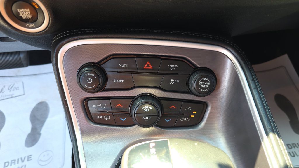 Used 2019 Dodge Challenger SXT RWD image 20