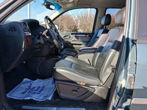 Used 2009 GMC Envoy SLT image 13