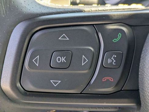 New 2025 Jeep Wrangler Unlimited Rubicon 392 image 17