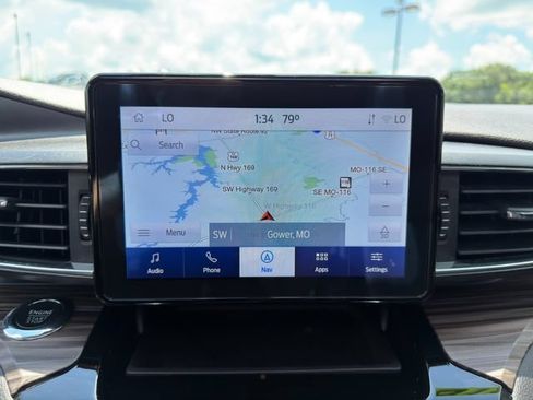 Used 2022 Ford Explorer Limited w/ Hybrid Equipment Group 310A RWD image 27