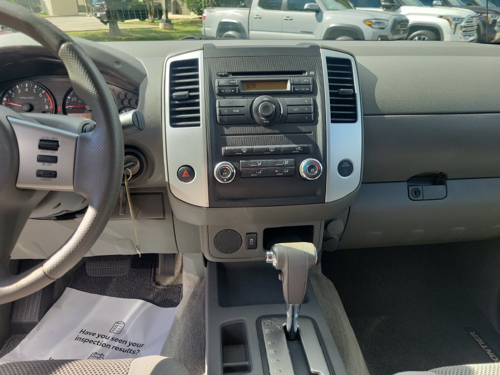 Used 2012 Nissan Frontier SV RWD image 25