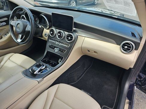 Used 2016 Mercedes-Benz C 300 Sedan image 11
