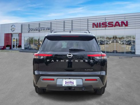 New 2026 Nissan Pathfinder Platinum FWD image 6