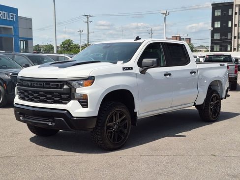 New 2026 Chevrolet Silverado 1500 Custom Trail Boss AWD/4WD image 4