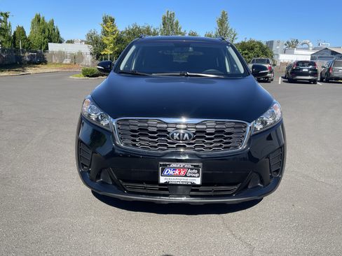 Used 2020 Kia Sorento S FWD image 8