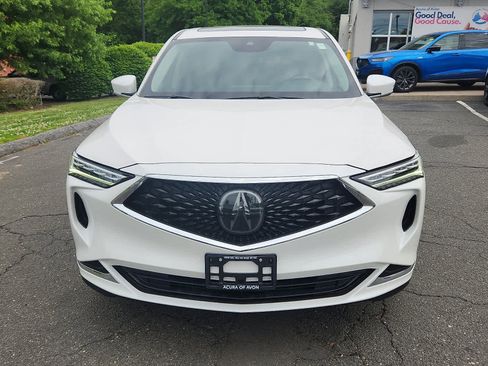 Certified 2024 Acura MDX SH-AWD image 2