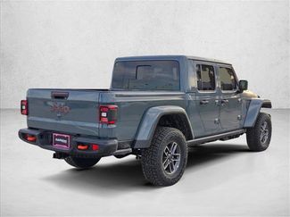 New 2026 Jeep Gladiator Mojave video 2