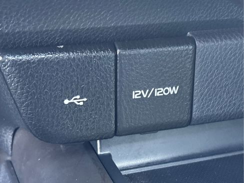 Used 2023 Toyota Camry SE w/ Cold Weather Package AWD/4WD image 17