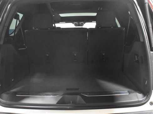 Used 2023 Cadillac Escalade ESV Premium Luxury w/ LPO, Floor Liner Package AWD/4WD image 28