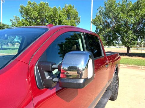 Used 2016 Nissan Titan Platinum Reserve image 9