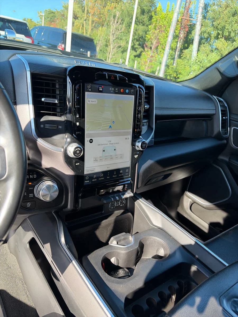 Used 2023 RAM 1500 Laramie AWD/4WD image 24