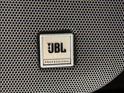 Used 2018 Ferrari GTC4Lusso T image 26