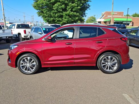 Used 2023 Buick Encore GX Select w/ Sport Touring Package FWD image 7