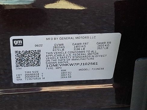 Used 2023 Chevrolet Traverse LT image 27