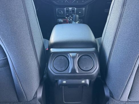 New 2026 Jeep Wrangler Unlimited Sport image 25