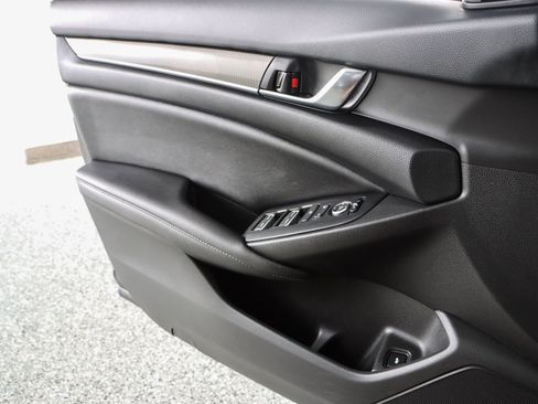 Used 2022 Honda Accord Sport image 21