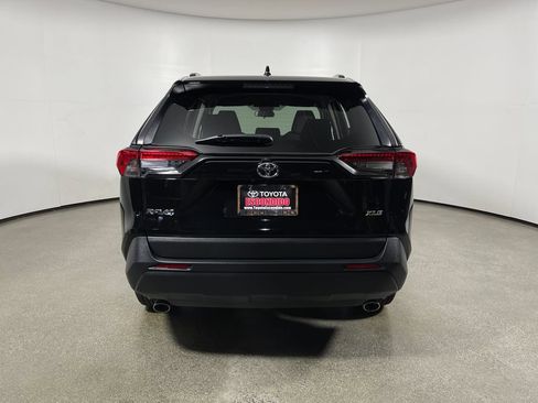 Certified 2025 Toyota RAV4 XLE FWD image 4