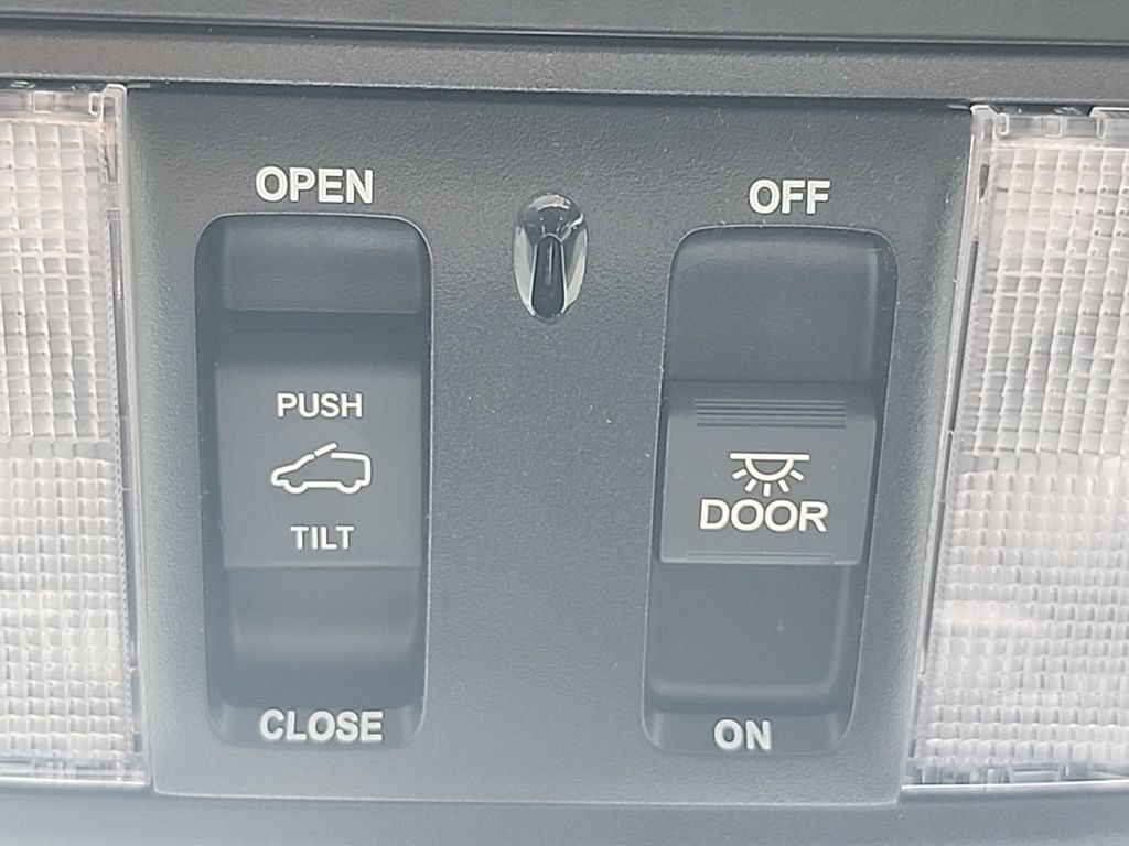 Used 2023 Honda Passport Elite image 46