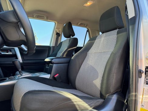 Used 2022 Toyota 4Runner SR5 image 16