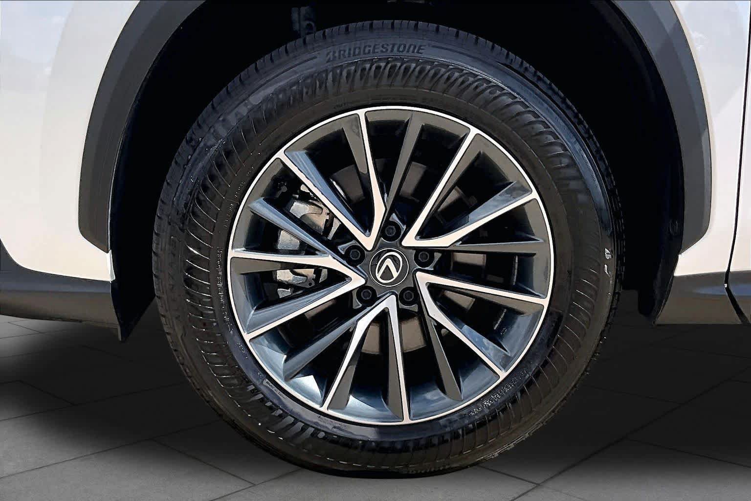 Used 2025 Lexus NX 350 AWD w/ Accessory Package (K3) image 11