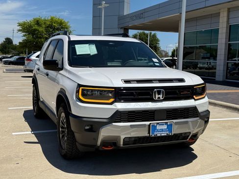 Used 2026 Honda Passport TrailSport image 8