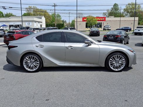 Used 2022 Lexus IS 300 AWD w/ Premium Package image 8