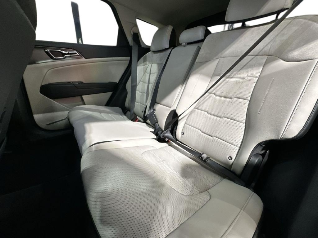 New 2026 Kia Sportage SX FWD image 25