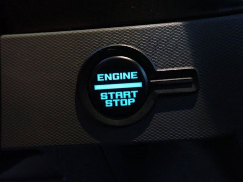 Used 2022 Ford Bronco Everglades image 29