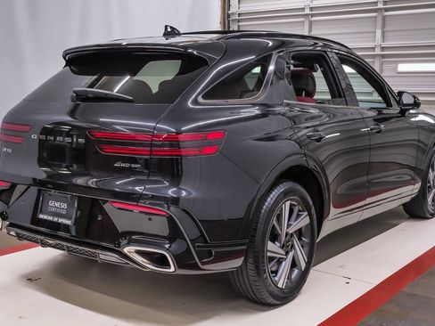 Certified 2026 Genesis GV70 3.5T Sport Advanced AWD/4WD image 6