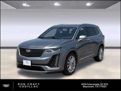 Used 2021 Cadillac XT6 Premium Luxury FWD image 1