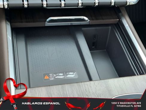 New 2026 GMC Acadia Denali Ultimate w/ LPO, Floor Liner Package image 48