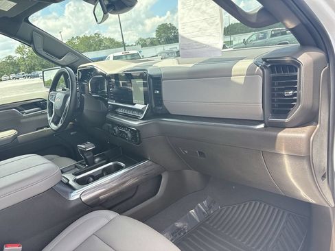 Certified 2024 Chevrolet Silverado 1500 LTZ AWD/4WD image 28