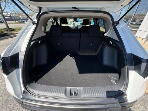 New 2026 Honda HR-V LX image 31