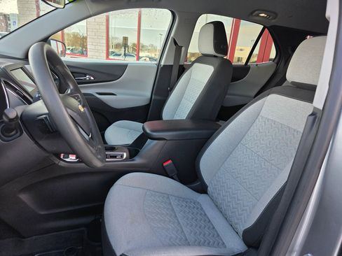 Used 2023 Chevrolet Equinox LS w/ LPO, Floor Liner Package image 10