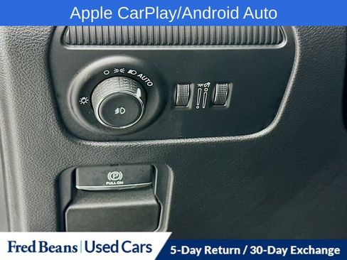 Used 2025 Jeep Wagoneer Series II w/ Premium Group I image 12