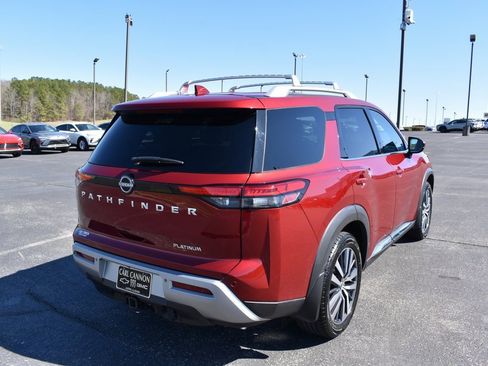 Used 2022 Nissan Pathfinder Platinum w/ Cargo Package image 4