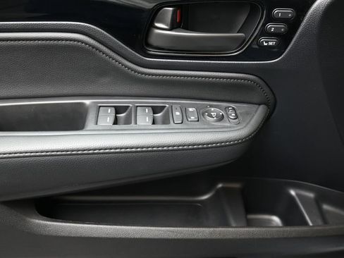 Used 2025 Honda Odyssey Touring image 24