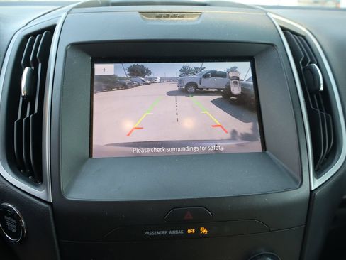 Used 2020 Ford Edge SE AWD/4WD image 22