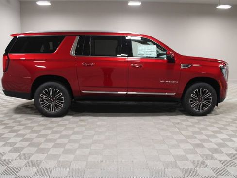 New 2026 GMC Yukon XL Elevation image 13