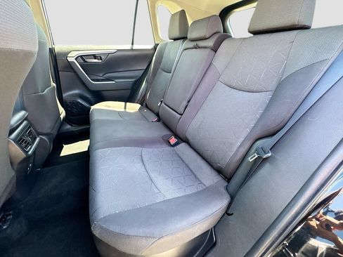 Used 2022 Toyota RAV4 XLE w/ Convenience Package AWD/4WD image 29