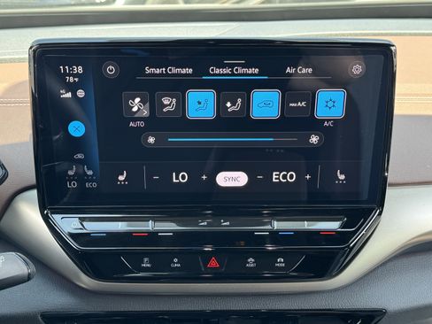 Certified 2023 Volkswagen ID.4 2WD image 25