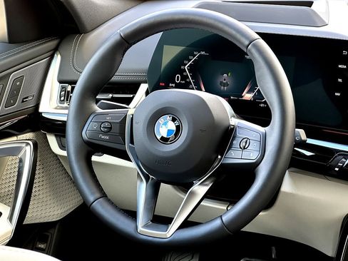 New 2026 BMW X1 xDrive28i w/ Technology Package image 21